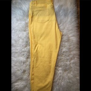 Faded Glory Capri Pants